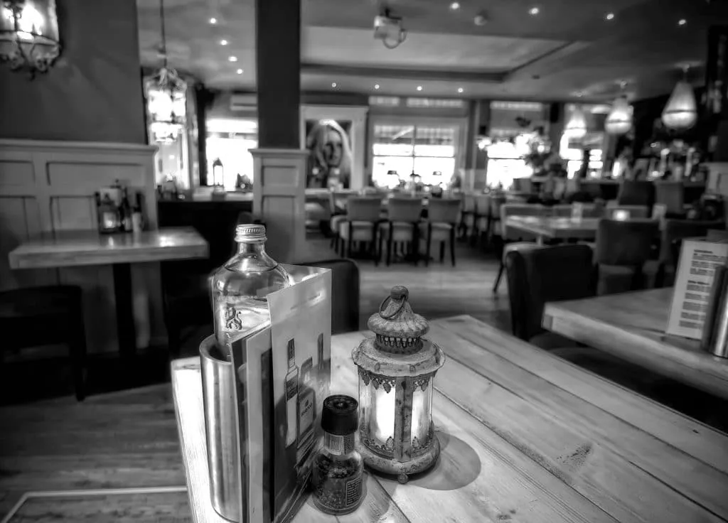 Café Restaurant d'Overkant shoot overkant 017tonalcontrastmondaymorning 1600x1150 1024x736 - Café Restaurant d'Overkant