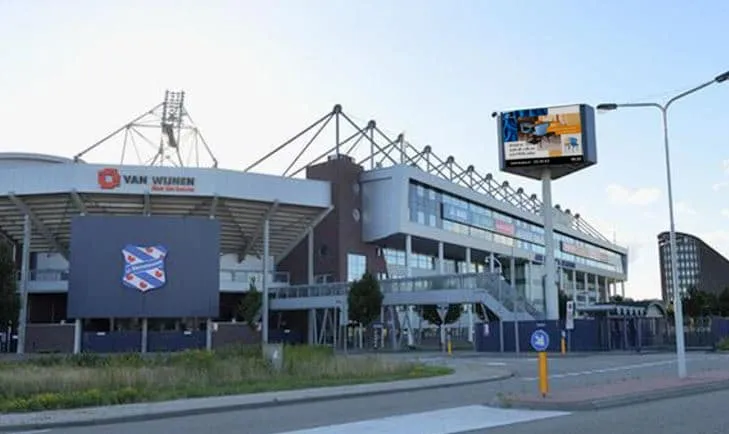 Okido betreedt het veld billboard okido - Okido betreedt het veld