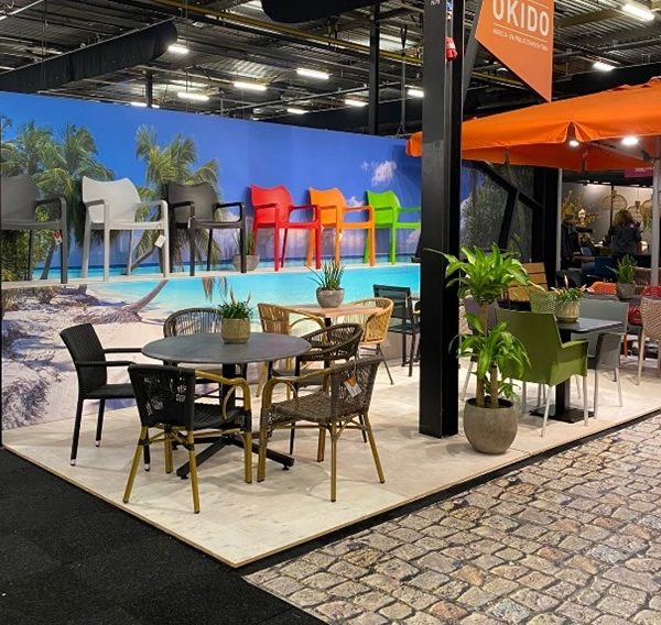 Stand outdoor 1 600x568 - Okido op de Recreatie Vakbeurs