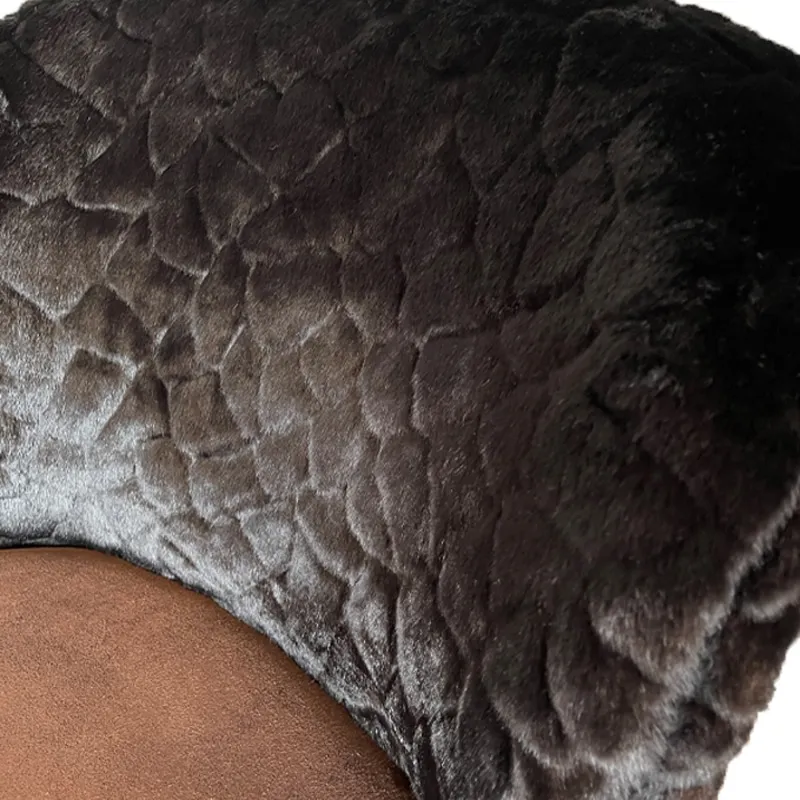 Hunter detail Fauteuil Sascha Hunter