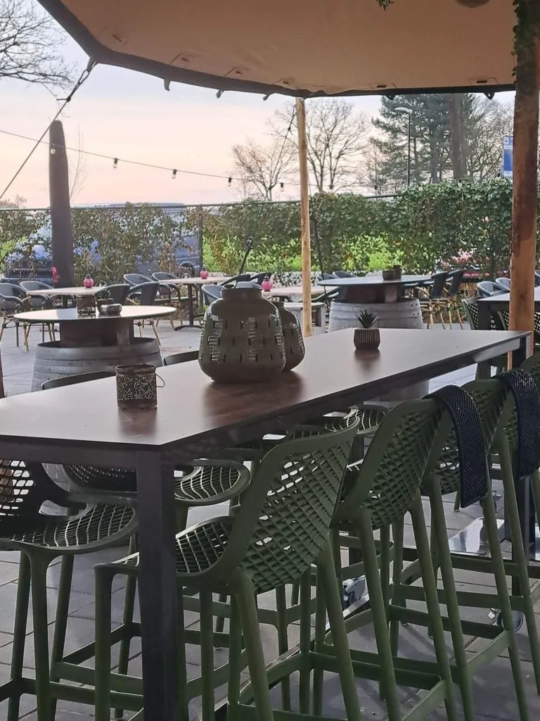 Café 't Gommelen 019e14f832ed18d1dce279d945f3b87df91584bf8c 768x1024 - Café 't Gommelen
