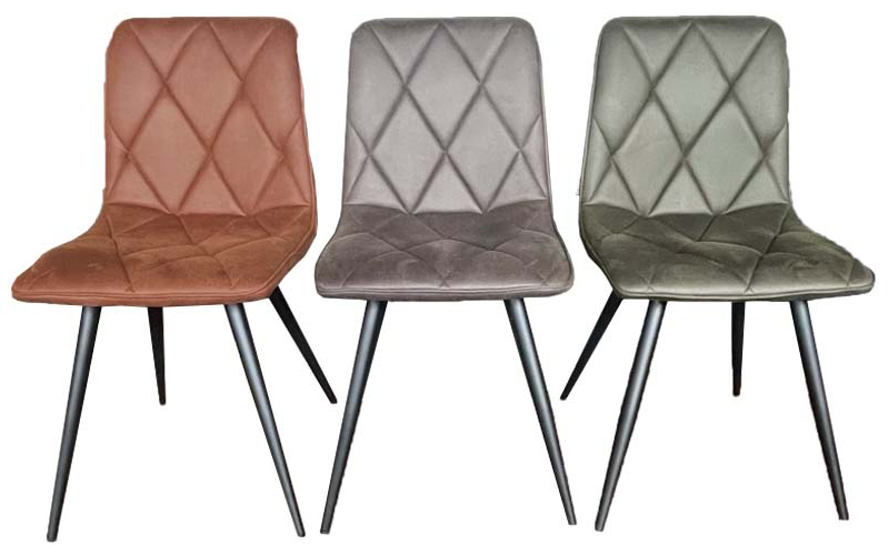 3 stoelen tampa - De hardlopers van Okido