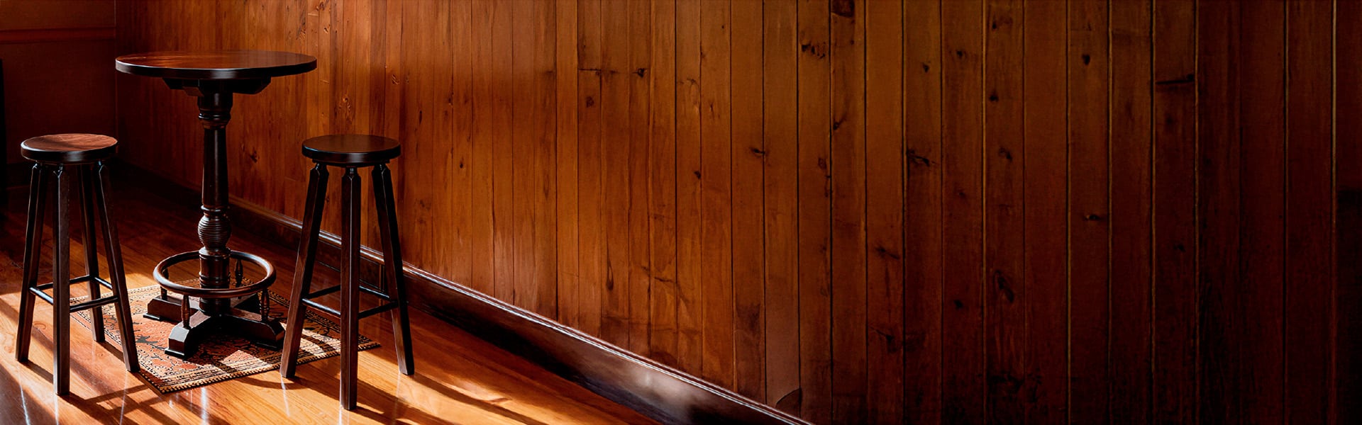 Home 2025 1804 Campagne Barstoelen tafels - Home